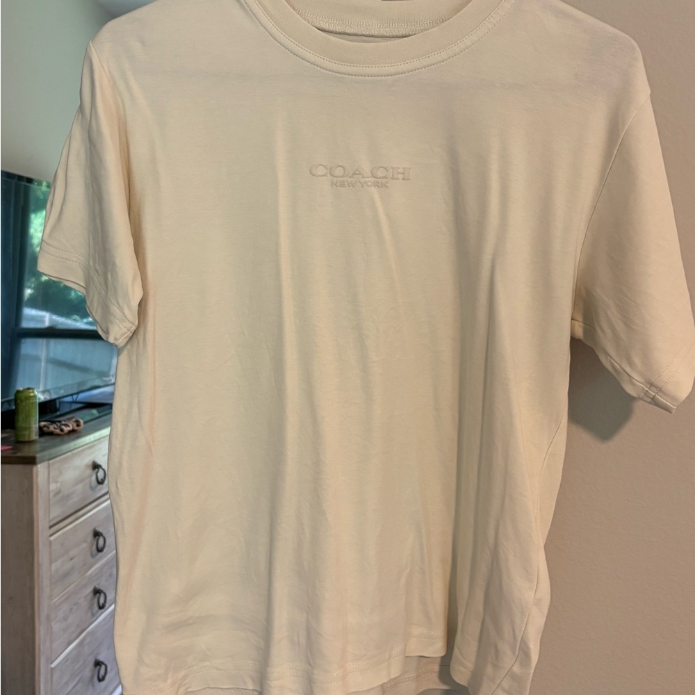 Coach women’s Off-White Short Sleeve Tee